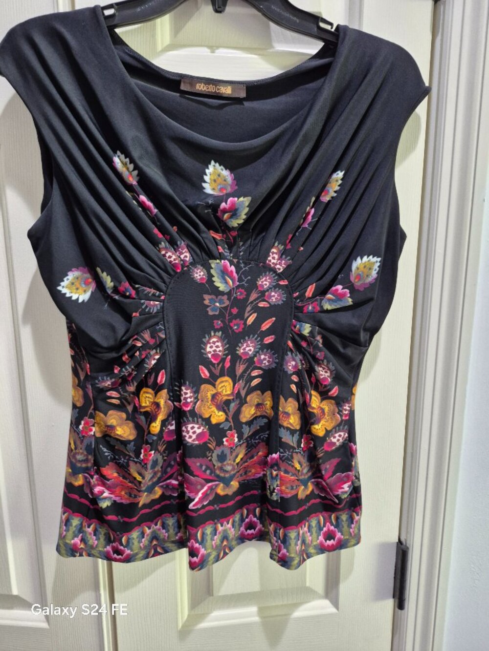 Top Roberto Cavalli